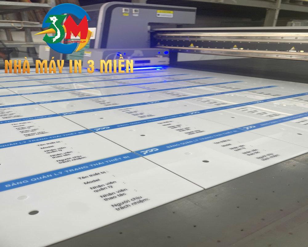 Sử dụng công nghệ in UV